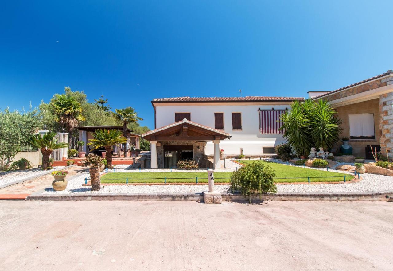 Vila Vacanze A Orosei Exteriér fotografie