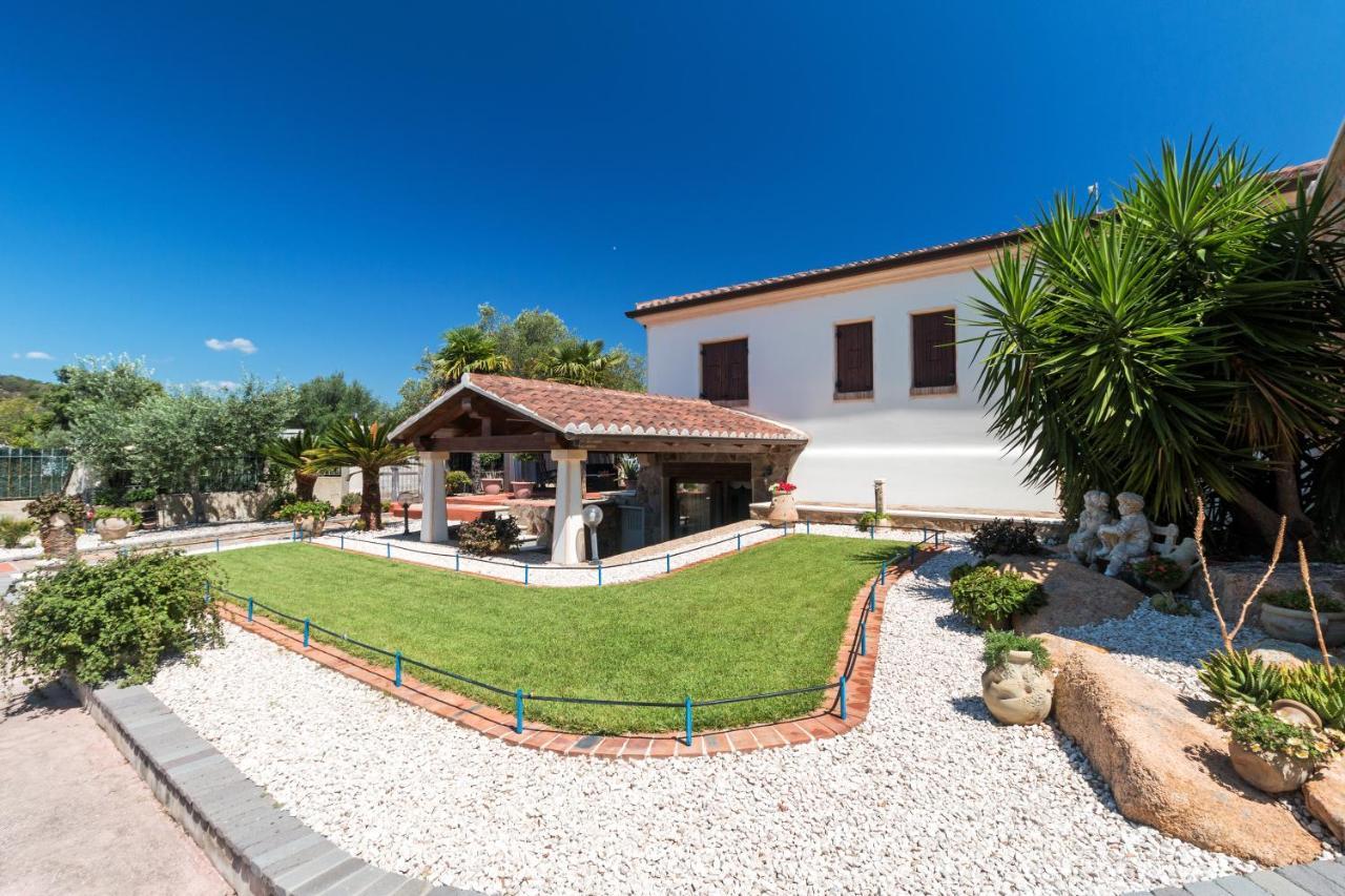 Vila Vacanze A Orosei Exteriér fotografie
